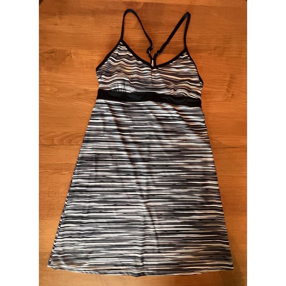 ATHLETA Black/White Striped Halter Workout Athletic Dress Size Medium